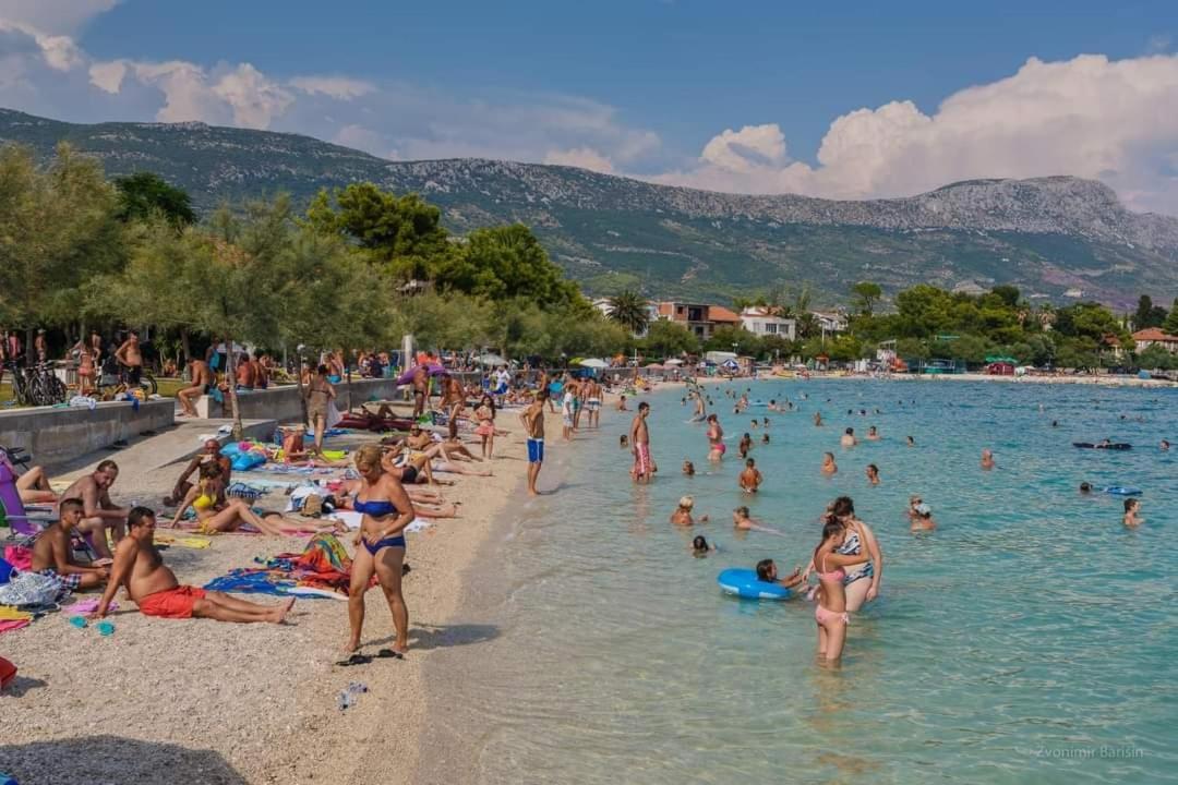 Modern Apartment Near Split & Trogir Kastela Dış mekan fotoğraf