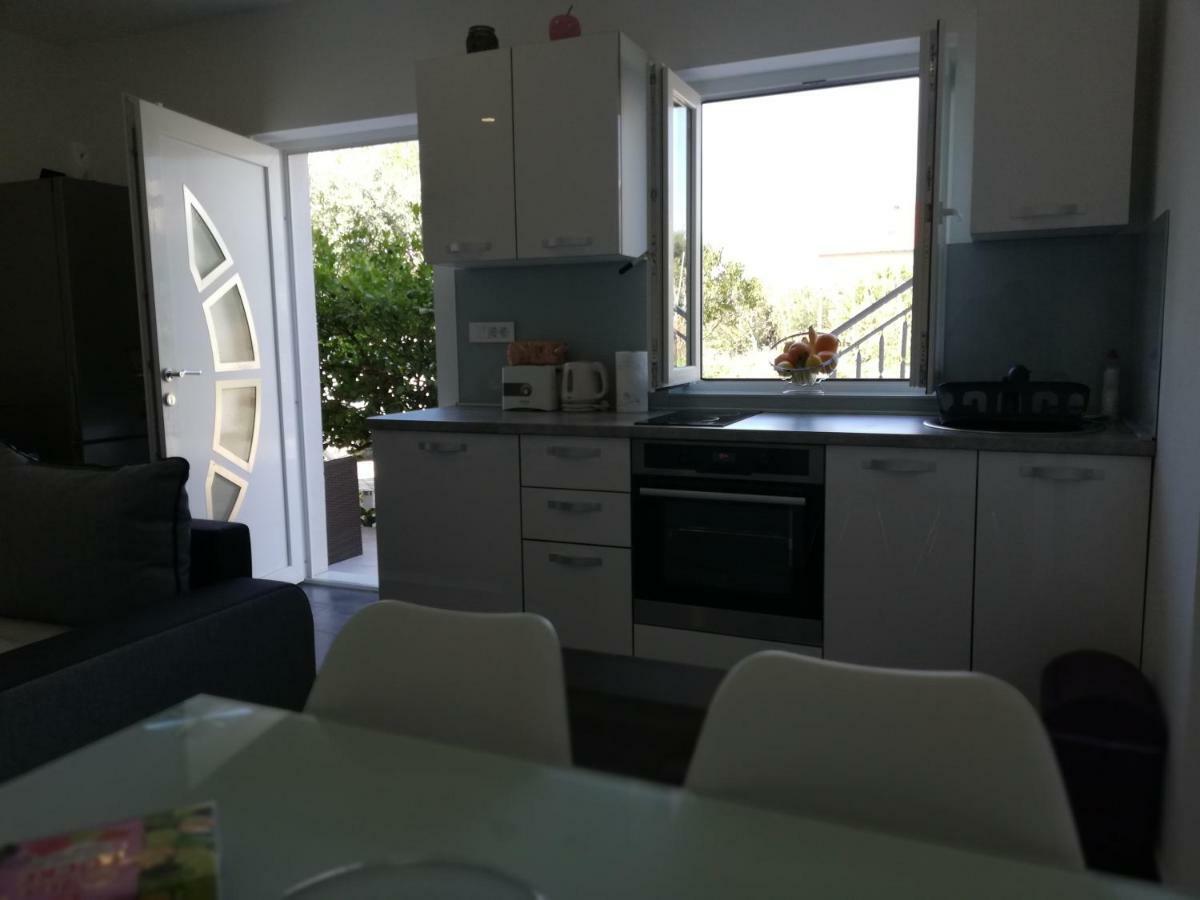 Modern Apartment Near Split & Trogir Kastela Dış mekan fotoğraf